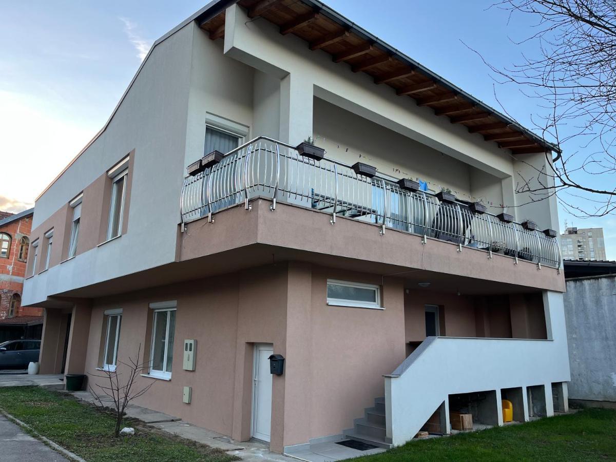 Apartman House Jasmina Bihać Exteriér fotografie